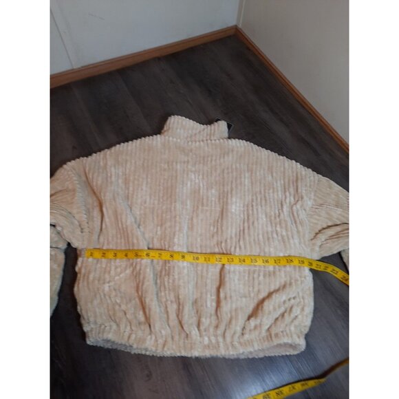 Zaful Women’s beige Sherpa Coat Size XL Zip Front cropped Fleece Jacket - Picture 8 of 8